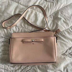 Blush pink: Kate Spade Beacon Court Angelica Cross Body, zippered closure